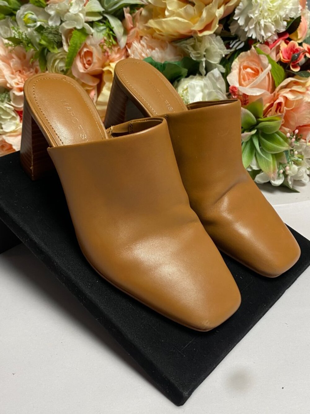 Marc Fisher Fanna Leather Heeled Mule Cognac Size 6M